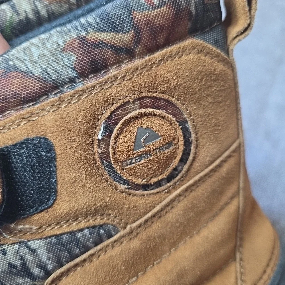 Ozark Trail 3M Thinsulate Men's Water-Resistant Camo Boots Bungee Lace Size 10